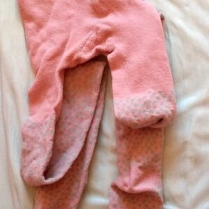 Collants roses bien chauds